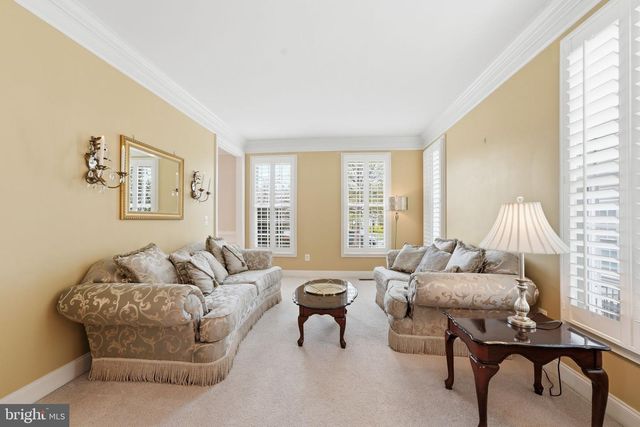 5422 SHERMAN OAKS CT, Haymarket, VA 20169