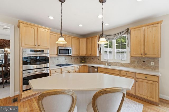 5422 SHERMAN OAKS CT, Haymarket, VA 20169