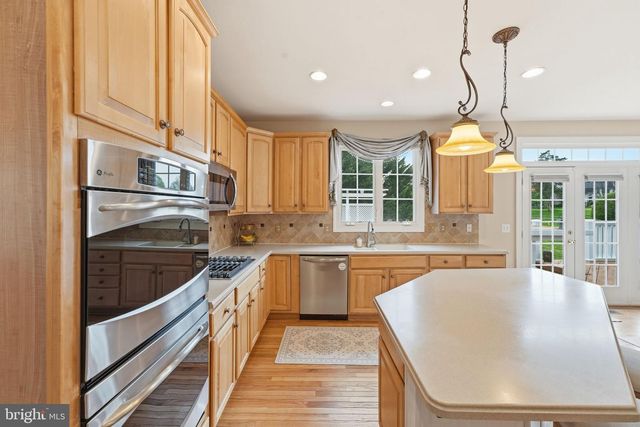 5422 SHERMAN OAKS CT, Haymarket, VA 20169