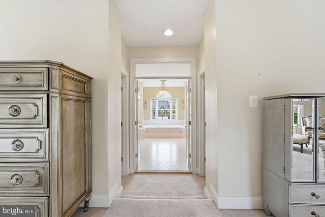 5422 SHERMAN OAKS CT, Haymarket, VA 20169