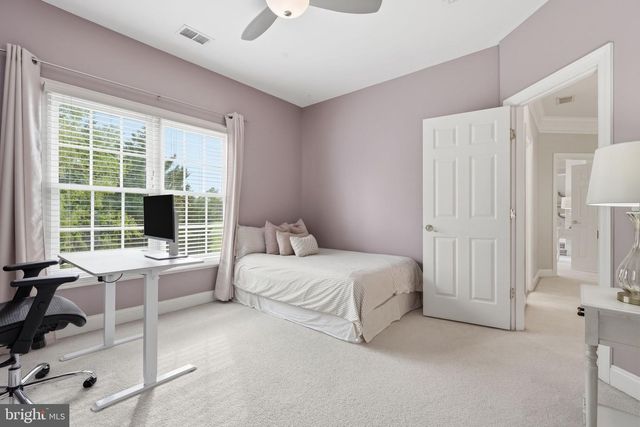 5422 SHERMAN OAKS CT, Haymarket, VA 20169