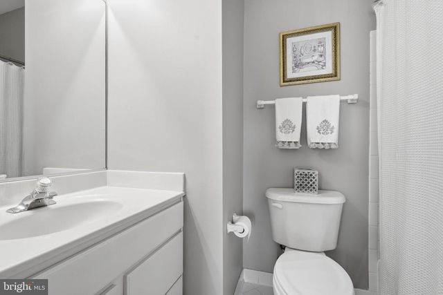 5422 SHERMAN OAKS CT, Haymarket, VA 20169