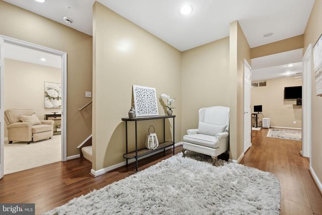 5422 SHERMAN OAKS CT, Haymarket, VA 20169