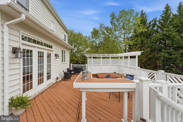 5422 SHERMAN OAKS CT, Haymarket, VA 20169