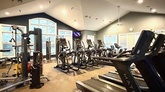 5422 SHERMAN OAKS CT, Haymarket, VA 20169