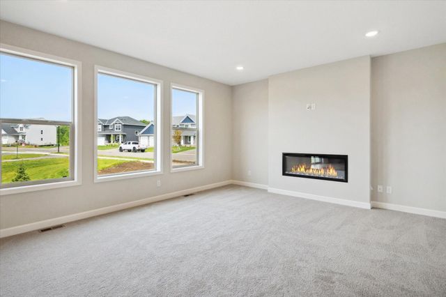 8082 180th Street W, Lakeville, MN 55044