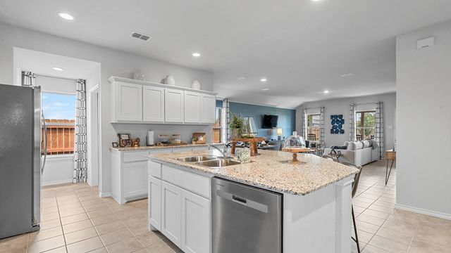 4217 SUBTLE CREEK Lane, Fort Worth, TX 76036