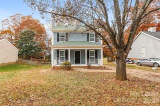7516 Swedish Ivy Lane, Charlotte, NC 28227