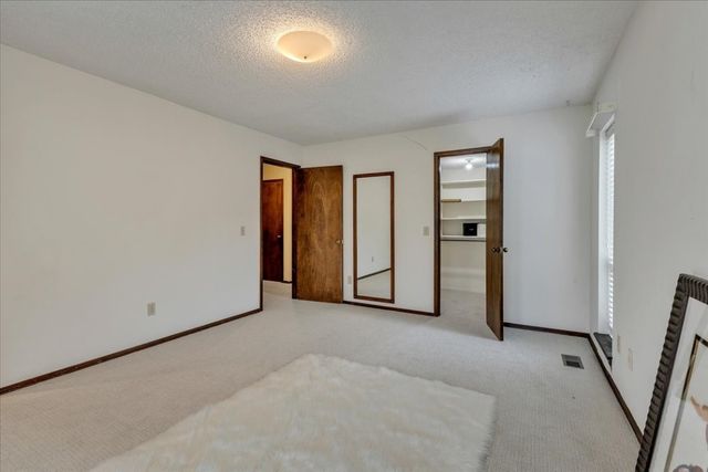 501 Queensboro Place, Yukon, OK 73099