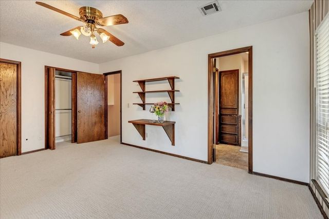 501 Queensboro Place, Yukon, OK 73099
