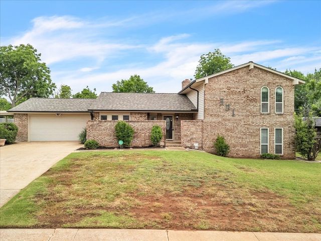 501 Queensboro Place, Yukon, OK 73099