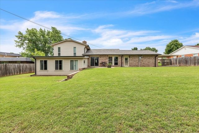 501 Queensboro Place, Yukon, OK 73099