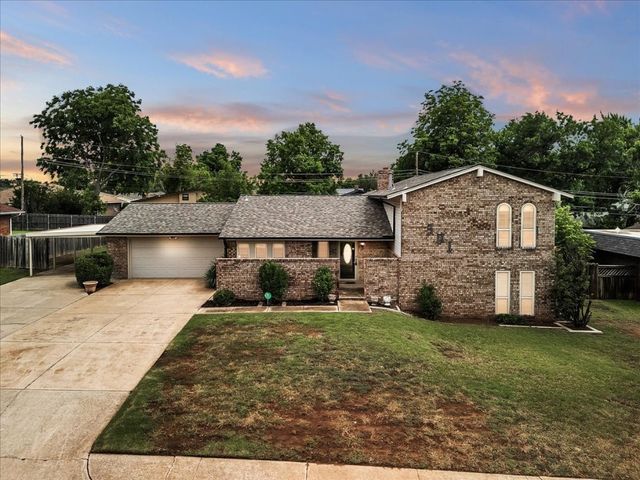501 Queensboro Place, Yukon, OK 73099