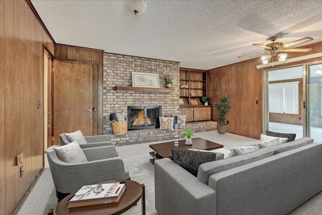 501 Queensboro Place, Yukon, OK 73099