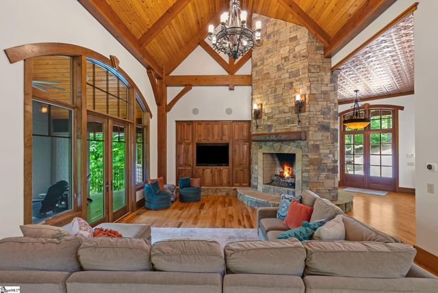 734 Placid Cove, Salem, SC 29676