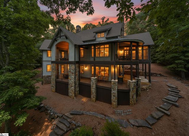 734 Placid Cove, Salem, SC 29676