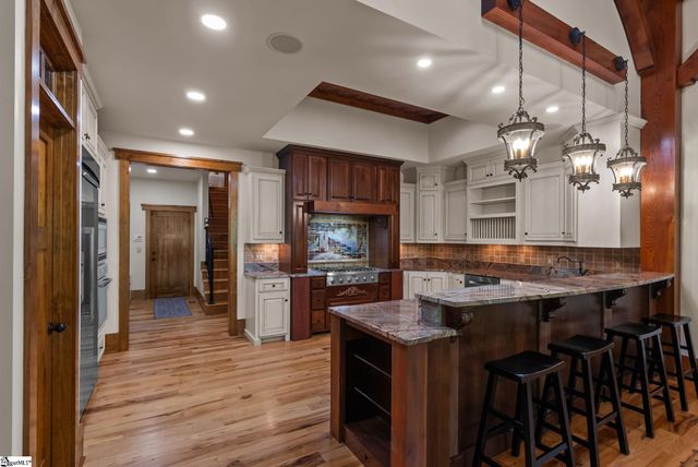 734 Placid Cove, Salem, SC 29676