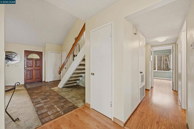 104 Gill Way, Benicia, CA 94510