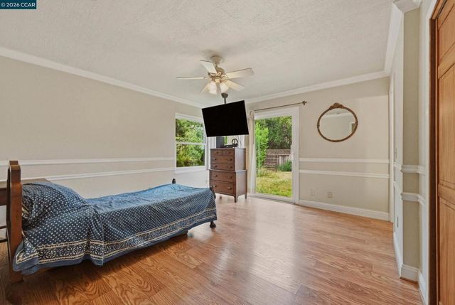 104 Gill Way, Benicia, CA 94510
