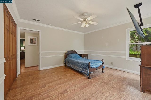 104 Gill Way, Benicia, CA 94510