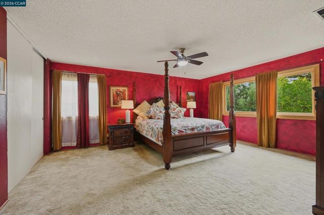 104 Gill Way, Benicia, CA 94510