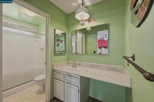 104 Gill Way, Benicia, CA 94510
