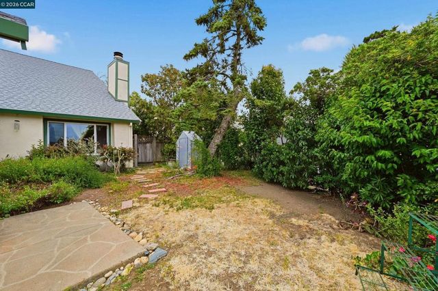 104 Gill Way, Benicia, CA 94510