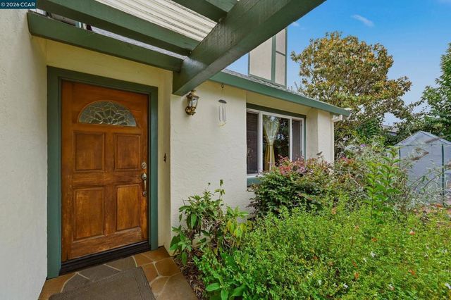 104 Gill Way, Benicia, CA 94510