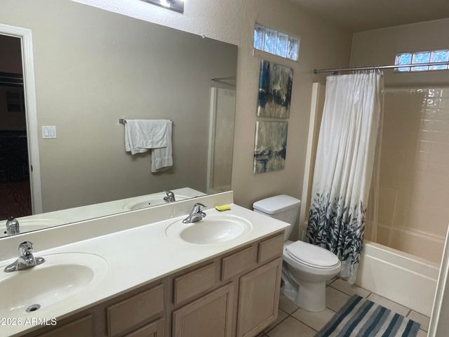 5665 W GALVESTON Street 24, Chandler, AZ 85226