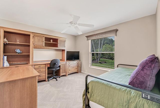 8294 Duomo Circle, Boynton Beach, FL 33472