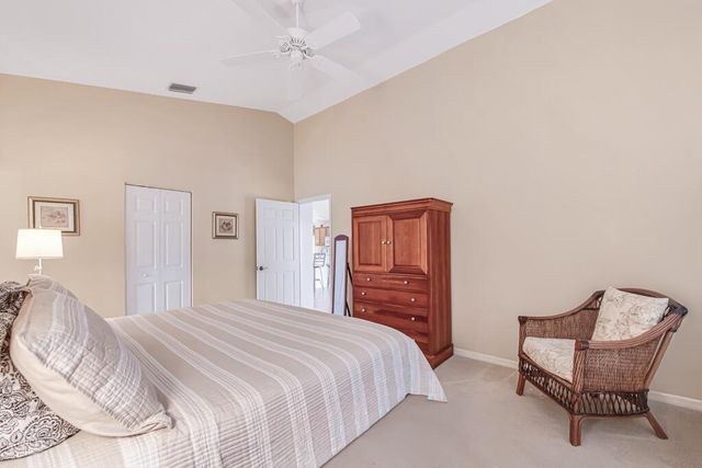 8294 Duomo Circle, Boynton Beach, FL 33472
