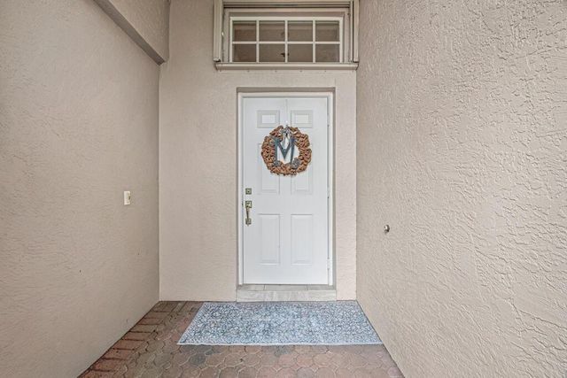 8294 Duomo Circle, Boynton Beach, FL 33472