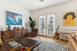 3300 W 7th Street 301, Fort Worth, TX 76107