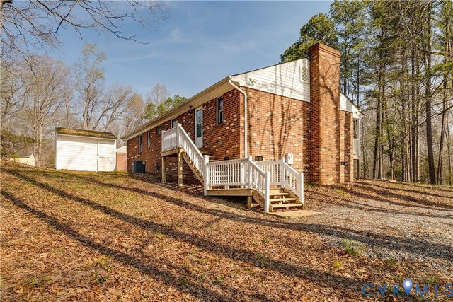 3030 Clintwood Rd, Chesterfield, VA 23112