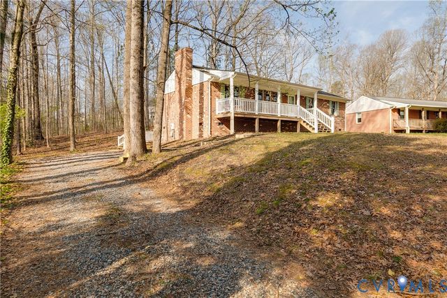 3030 Clintwood Rd, Chesterfield, VA 23112