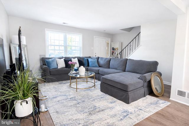 1723 KINGSWOOD PL, Clementon, NJ 08021