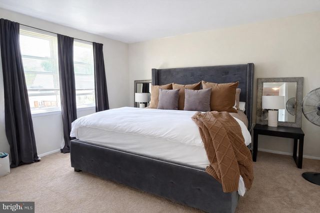 1723 KINGSWOOD PL, Clementon, NJ 08021