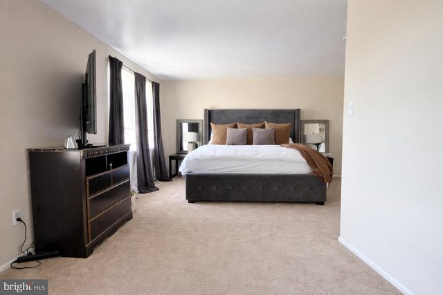 1723 KINGSWOOD PL, Clementon, NJ 08021