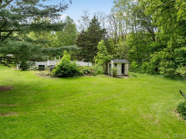 9217 Red Hill Road, New Hartford, NY 13413