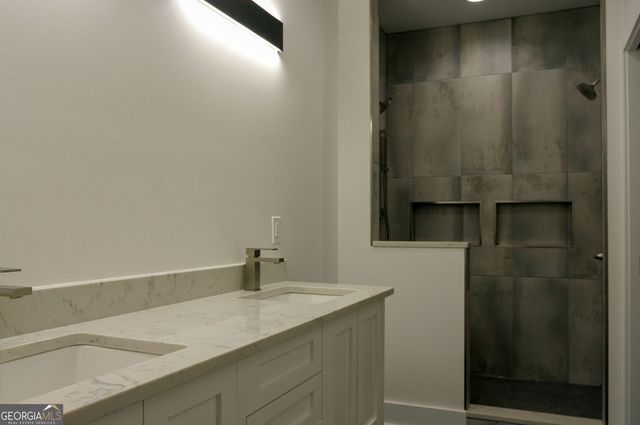 176 Sampson Street NE B, Atlanta, GA 30312