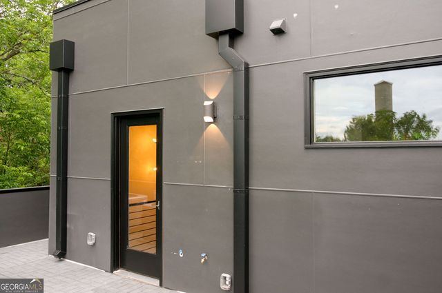 176 Sampson Street NE B, Atlanta, GA 30312