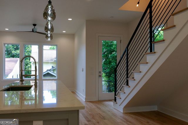 176 Sampson Street NE B, Atlanta, GA 30312