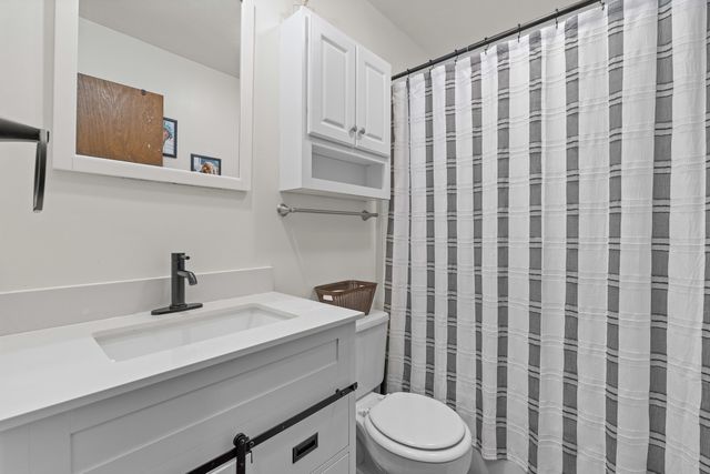 10727 95th Street, Coal Valley, IL 61240