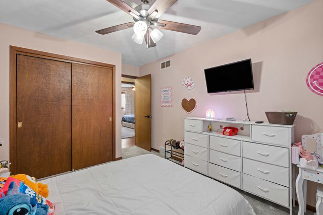 10727 95th Street, Coal Valley, IL 61240