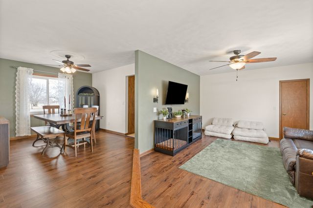 10727 95th Street, Coal Valley, IL 61240