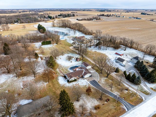 10727 95th Street, Coal Valley, IL 61240