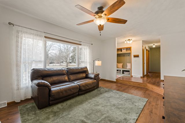 10727 95th Street, Coal Valley, IL 61240