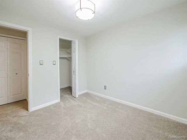 3203 Woodland Avenue, Royal Oak, MI 48073