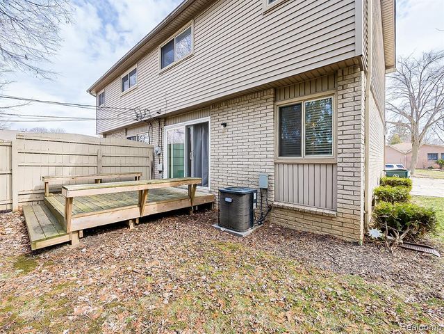 3203 Woodland Avenue, Royal Oak, MI 48073