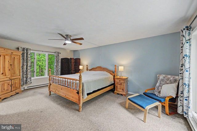 154 MOSHANNON DR, Pocono Lake, PA 18347
